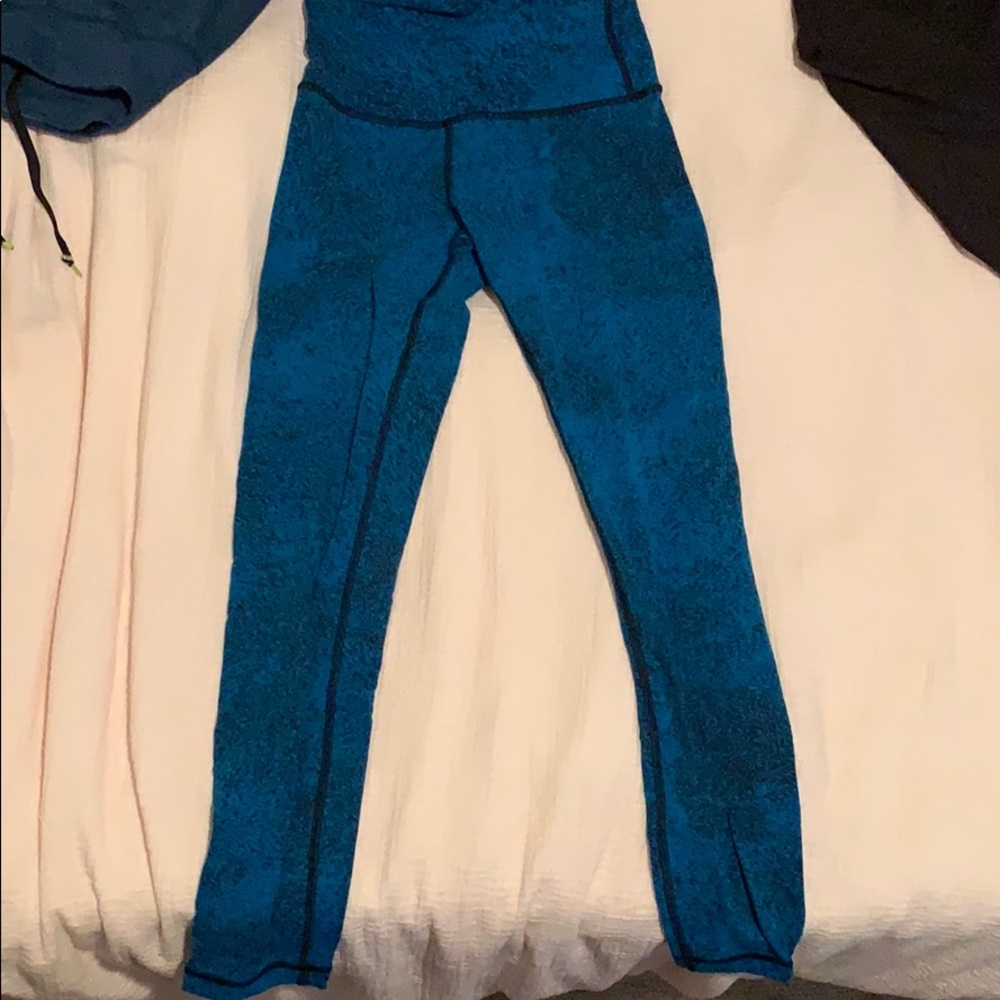 Full length wunder under Luon